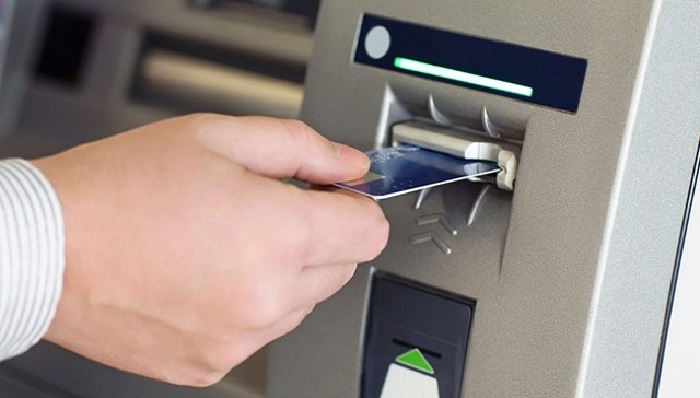 cách rút tiền atm sacombank 2